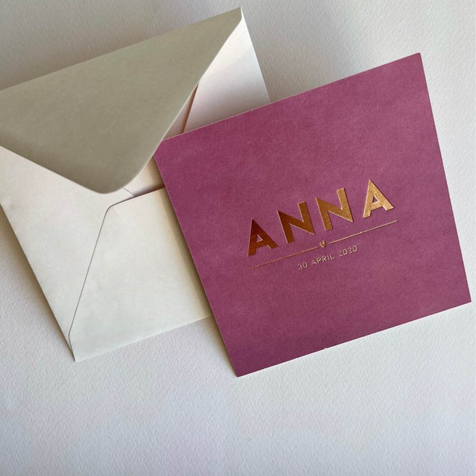 anna-strak-minimalistisch-geboortekaartje-vintage-paars-foliedruk2