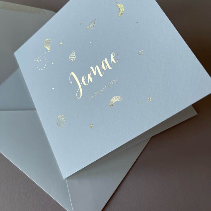 jemae-speels-unisex-geboortekaartje-met-gouden-icoontjes3