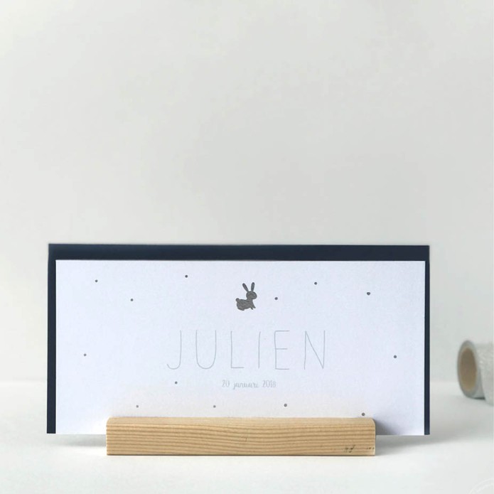 julien-geboortekaartje-ijsblauw-met-zilverfolie-konijn
