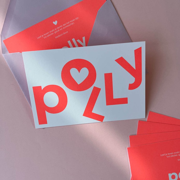 Modern en speels geboortekaartje met neonroze rode accenten