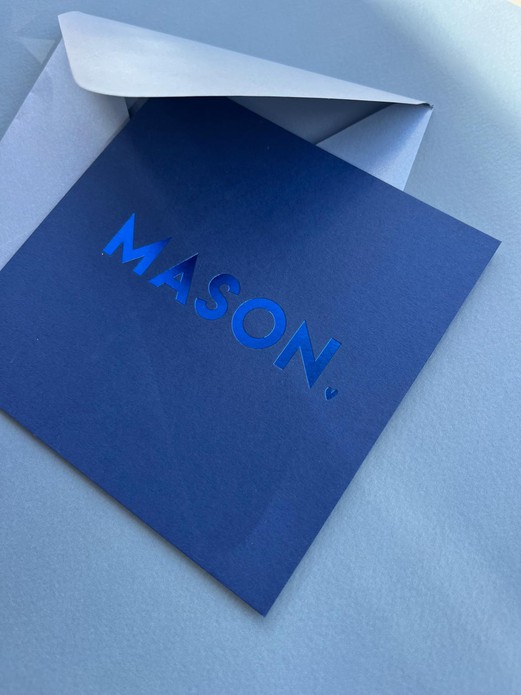 Elegant blauw geboortekaartje voor Mason